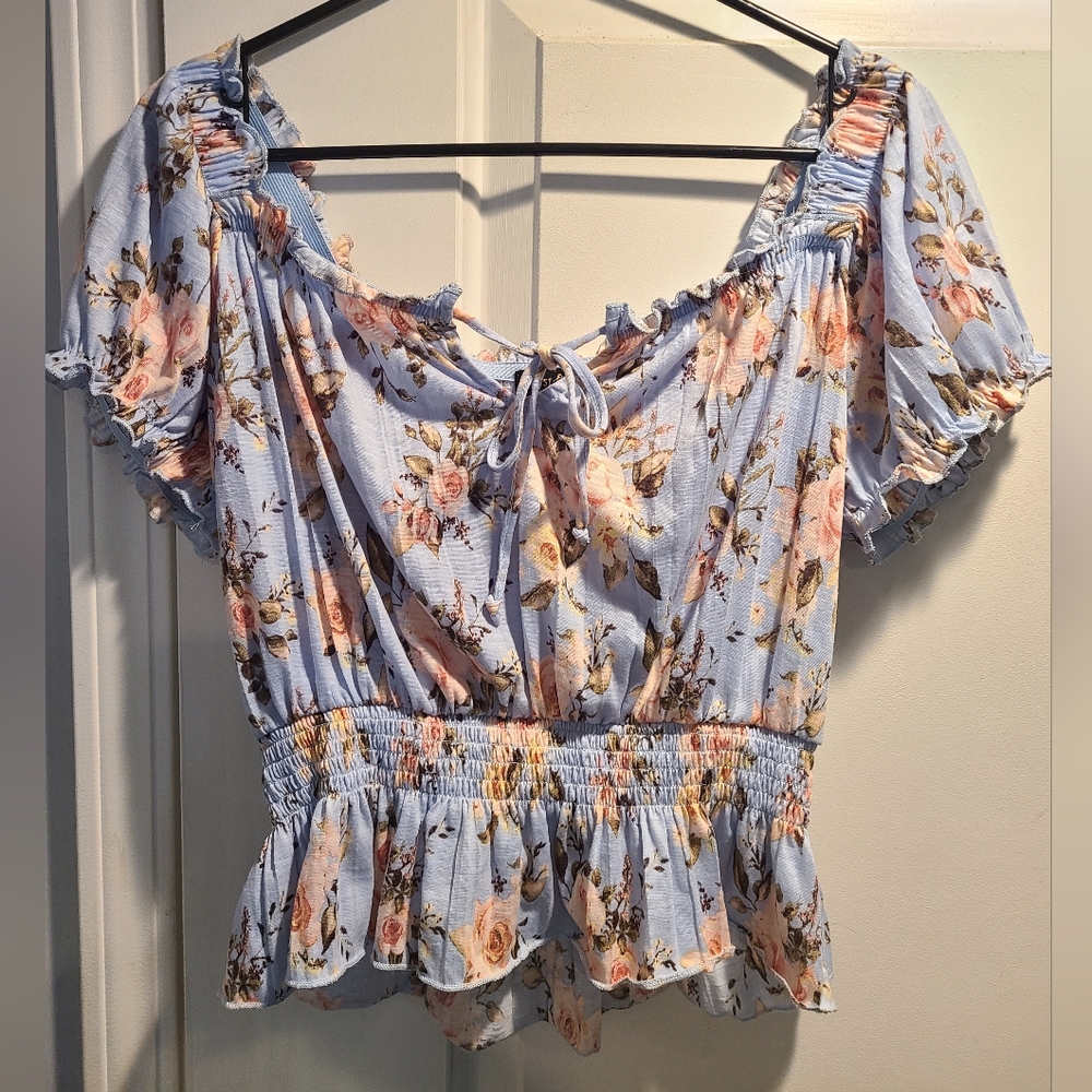 Womens large floral shirt NWOT